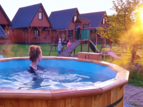 Holiday homes with shared pool, Kolczewo in Kołczewo